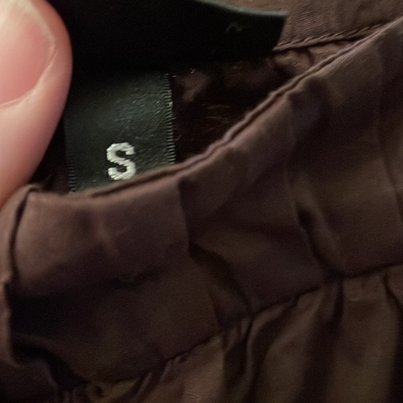 Chocolate brown flutter sleeve dress - Picture 10 of 10